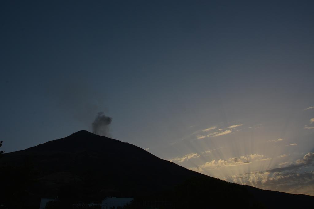 Il Gabbiano Relais In Stromboli Apart otel Dış mekan fotoğraf